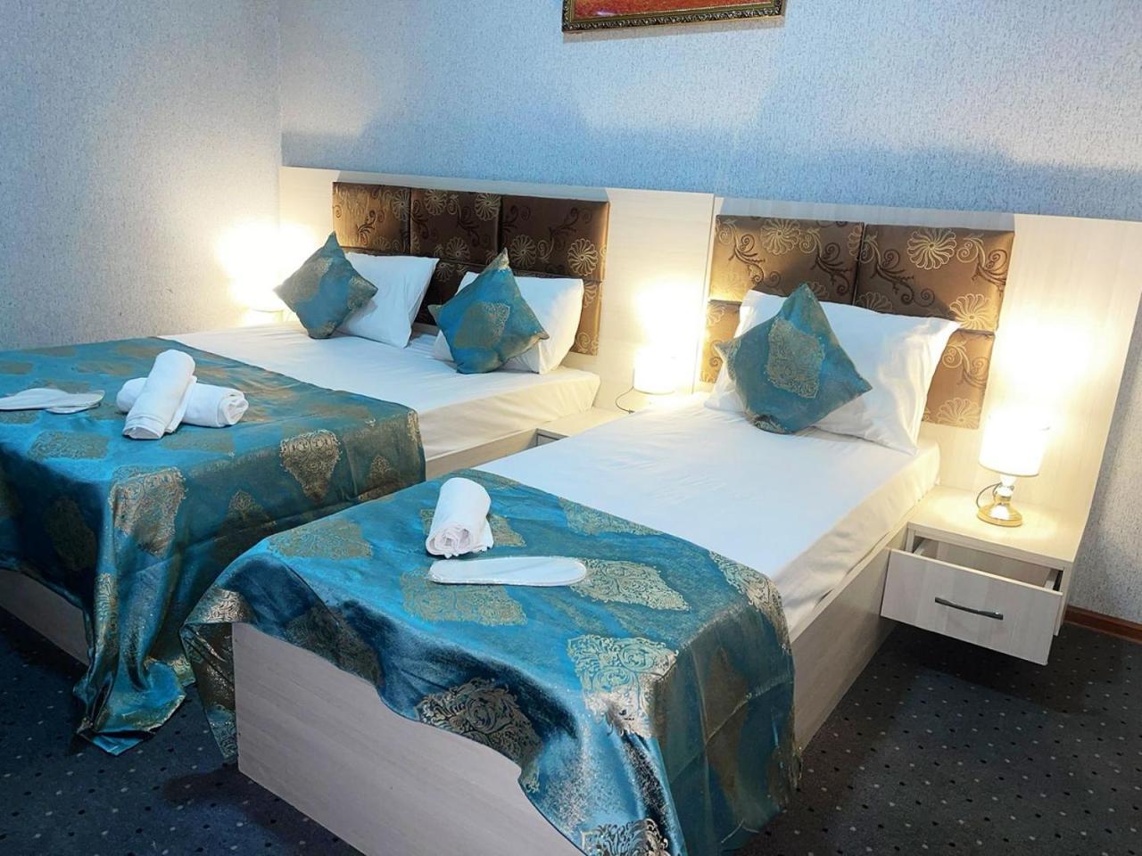 Avi Hotel Baku Eksteriør billede