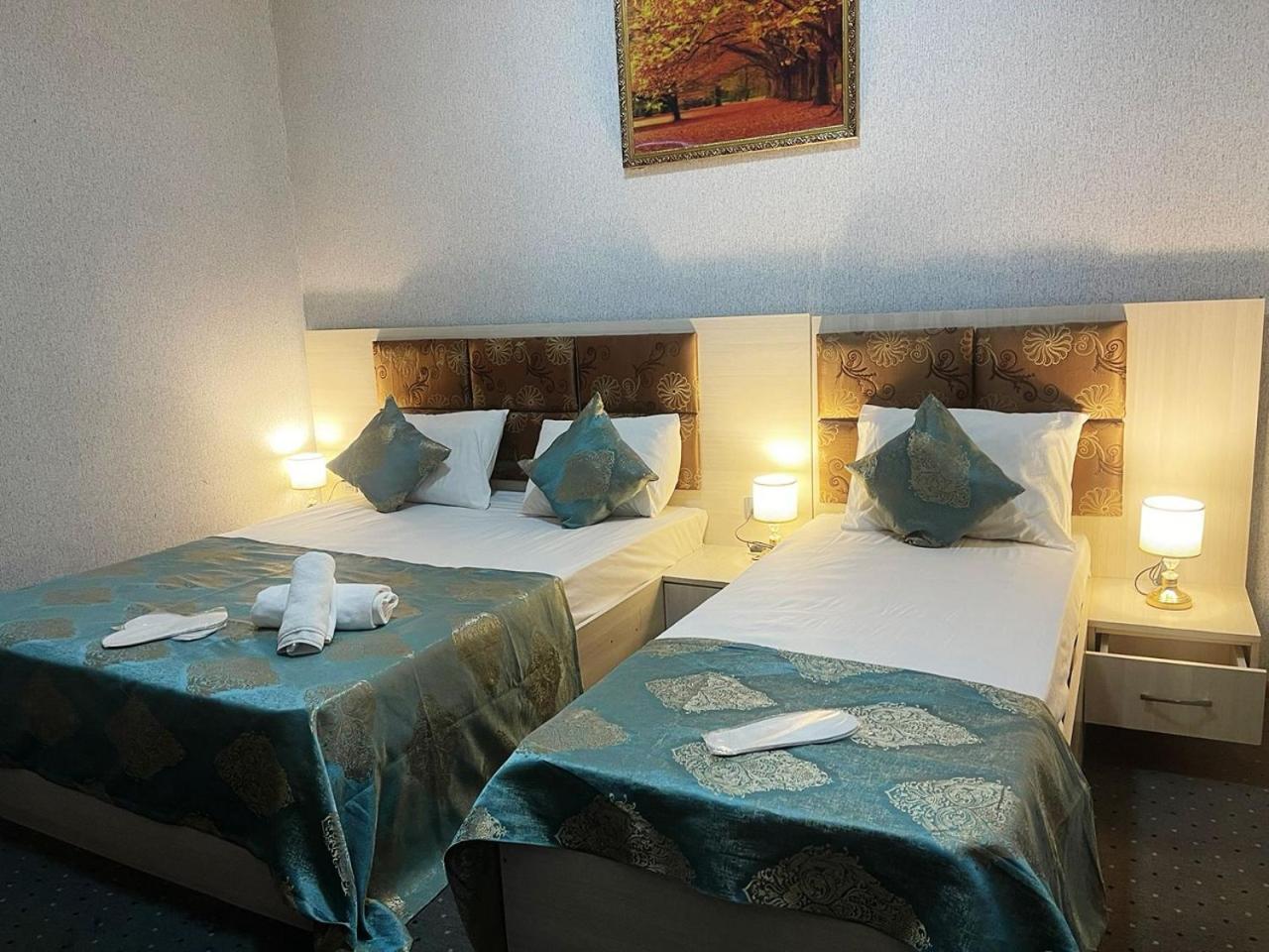 Avi Hotel Baku Eksteriør billede